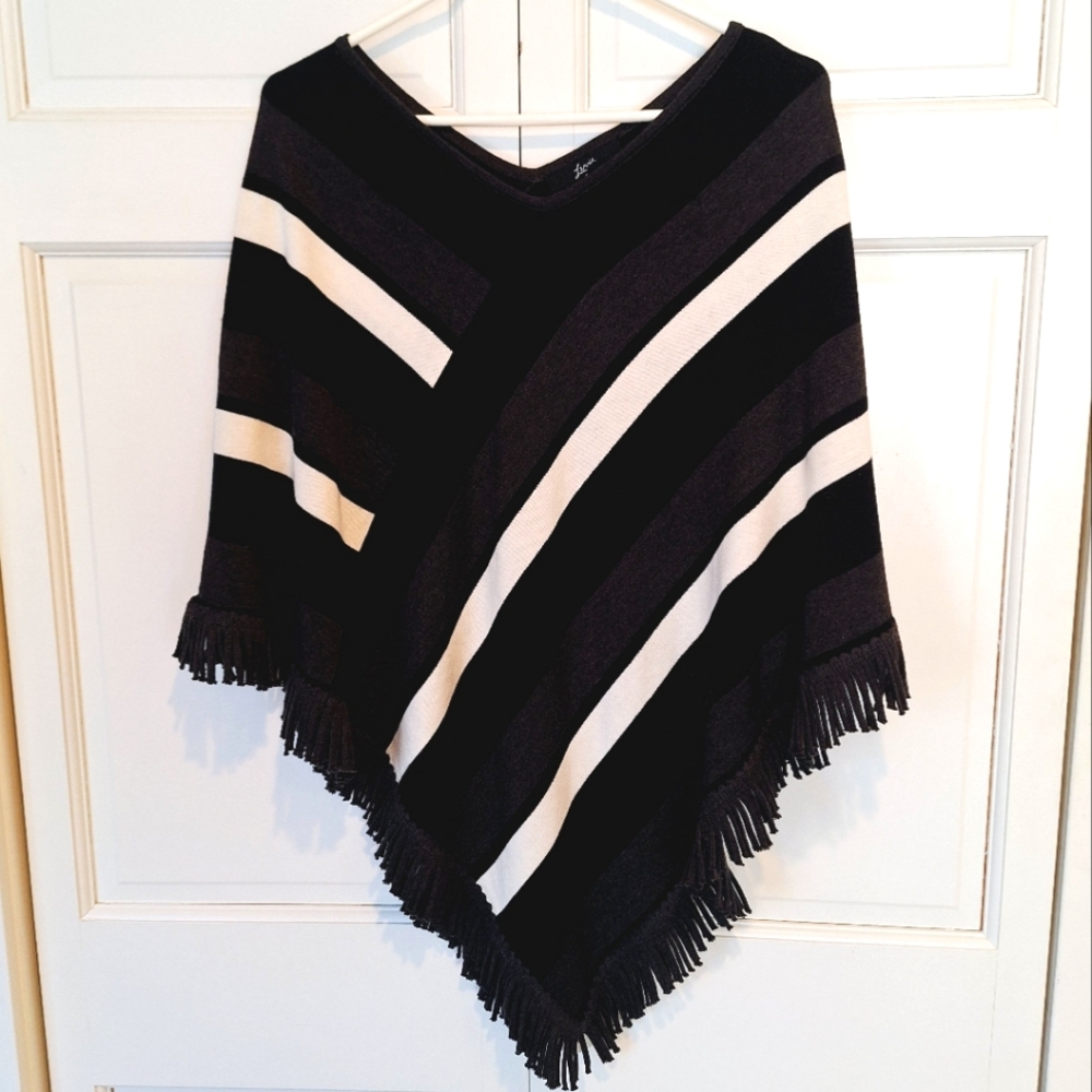 Lennie for Nina Leonard striped, fringed cape/poncho - Picture 1 of 5